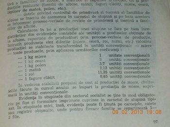 STUPINA LUI FLORINELU 007.JPG (154.43 KiB) Vizualizat de 2146 ori STUPINA LUI FLORINELU 007.JPG