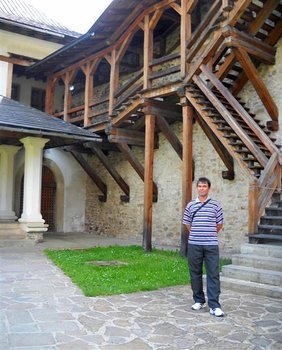 DSCN6873 (Medium).jpg